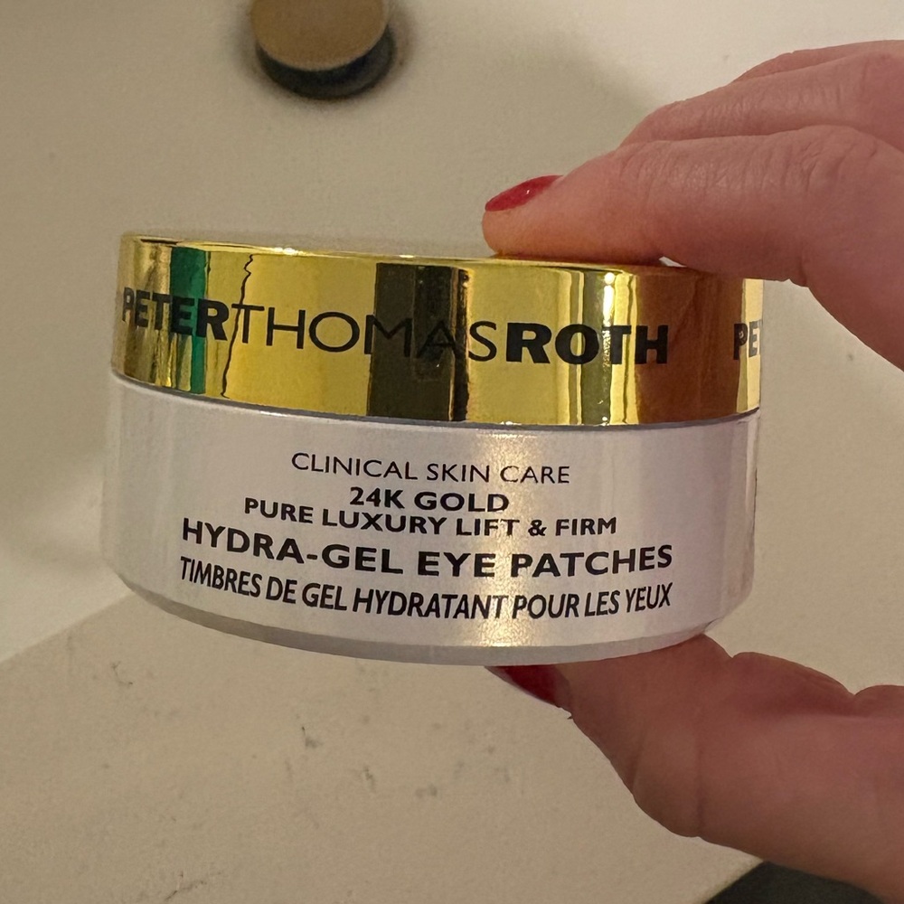 Peter Thomas Roth Gold and White Eye Patches